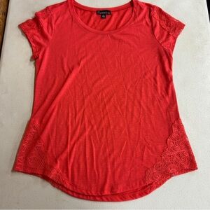 Signature Studio Coral Lace Accent Tee - Size L